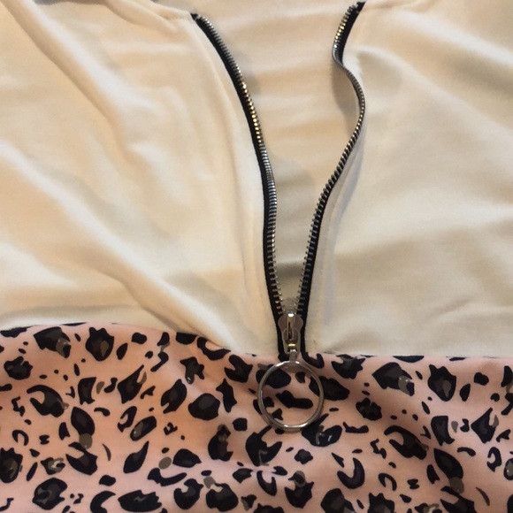 Long Sleeve Half Zip Top, size L, NWT - Picture 4 of 8